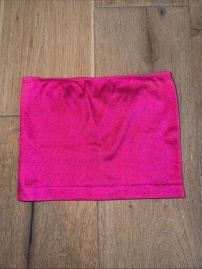 Windsor Hot Pink Shiny Tube Top size small only worn once!